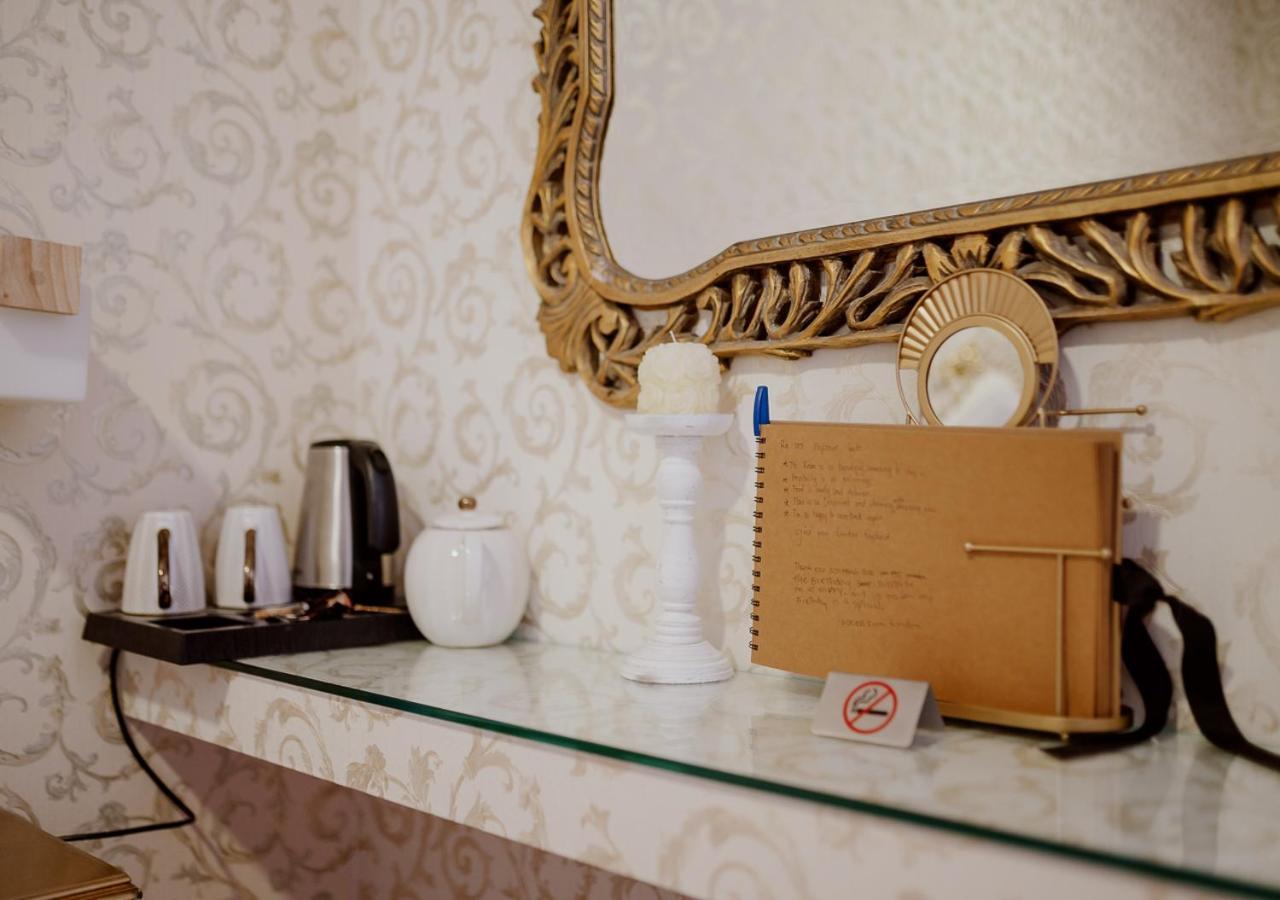 أثينا Roh Suites المظهر الخارجي الصورة