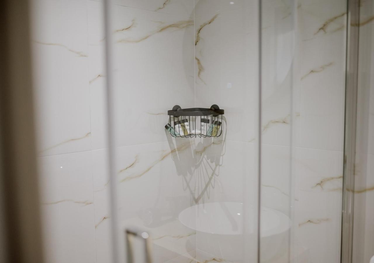 أثينا Roh Suites المظهر الخارجي الصورة